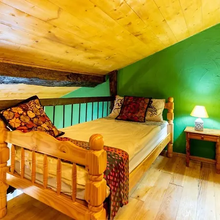 La Maison De Yuka Plieux