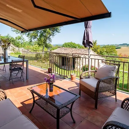 La Maison De Yuka Bed & Breakfast Plieux