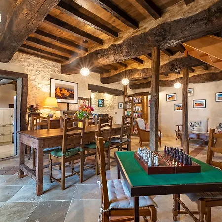 La Maison De Yuka Alojamento de Acomodação e Pequeno-almoço Plieux