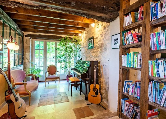 La Maison De Yuka Alojamento de Acomodação e Pequeno-almoço Plieux