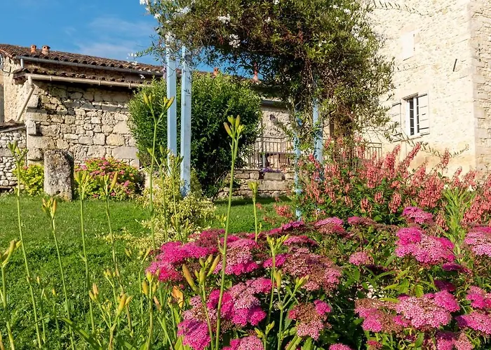 La Maison De Yuka 3* Plieux