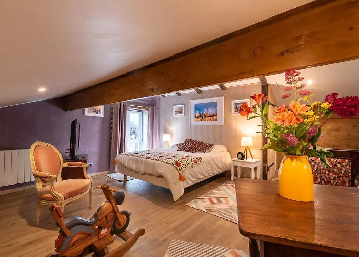 Alojamento de Acomodação e Pequeno-almoço La Maison De Yuka Plieux